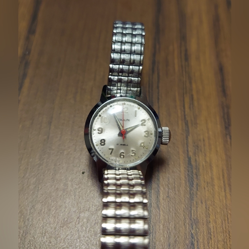 Vintage Starlite Running 17 Jewel Silver Toned Wrist Watch